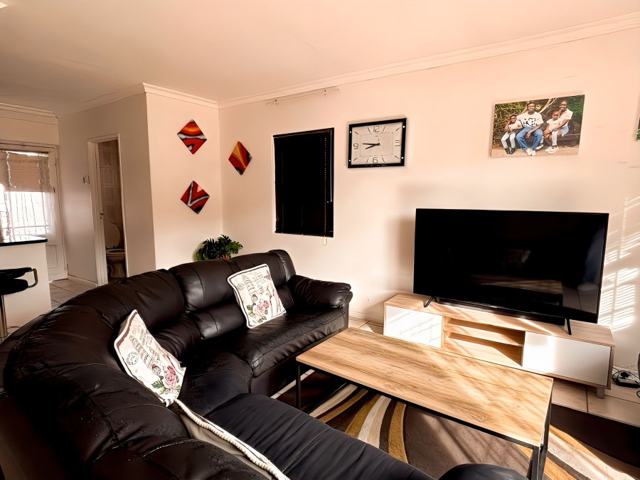 3 Bedroom Property for Sale in Parklands Western Cape